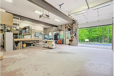 211 Mendon St, Hopedale, MA 01747 - Photo 34