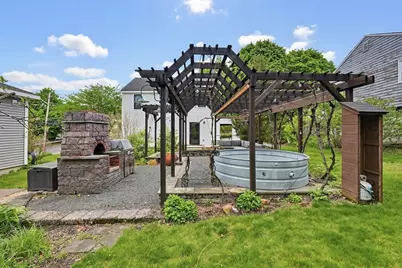 211 Mendon St, Hopedale, MA 01747 - Photo 38