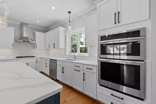 22 Pleasant, Mansfield, MA 02048 - Photo 8