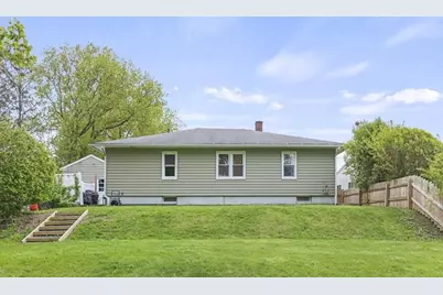 8 McKinley Street, Adams, MA 01220 - Photo 32
