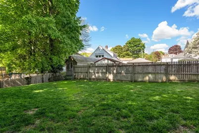 132 Dale St, Waltham, MA 02451 - Photo 20