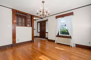 132 Dale St, Waltham, MA 02451 - Photo 8