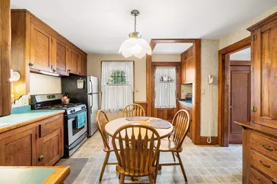 76 Elm St, Medford, MA 02155 - Photo 8