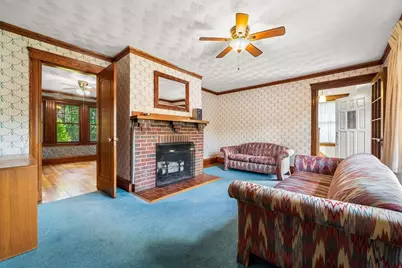76 Elm St, Medford, MA 02155 - Photo 6