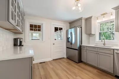 17 Melvern Rd, Abington, MA 02351 - Photo 10