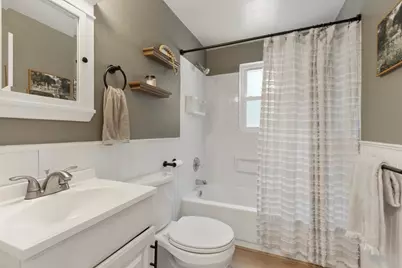 17 Melvern Rd, Abington, MA 02351 - Photo 18