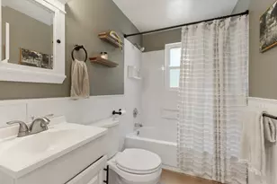 17 Melvern Rd, Abington, MA 02351 - Photo 18
