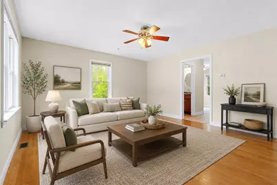 400 Justin Dr #1, Weymouth, MA 02188 - Photo 4