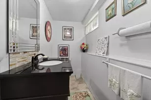 26 Coolidge Ave, Weymouth, MA 02188 - Photo 32