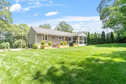 28 Vinal Street, Hudson, MA 01749 - Photo 2