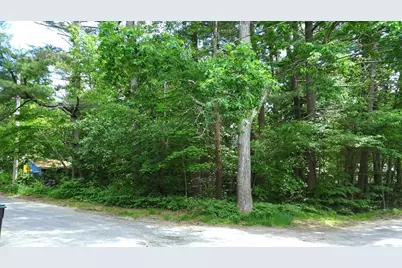 20 Thirteenth Ave, Halifax, MA 02338 - Photo 2