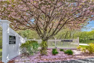 283 East Main, Norton, MA 02766 - Photo 2