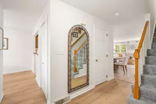 6 Laurelwood Dr, Hopedale, MA 01747 - Photo 10