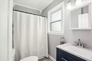 4 Howland Terrace, Worcester, MA 01602 - Photo 30