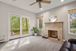 9 Arrowhead Ln, Franklin, MA 02038 - Photo 8