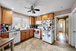 39-41 Donnybrook Rd, Boston, MA 02135 - Photo 8