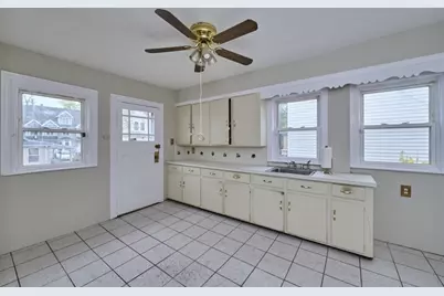 23 Taunton Ave, Boston, MA 02136 - Photo 10