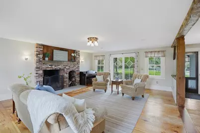 26 Main St, Hubbardston, MA 01452 - Photo 8