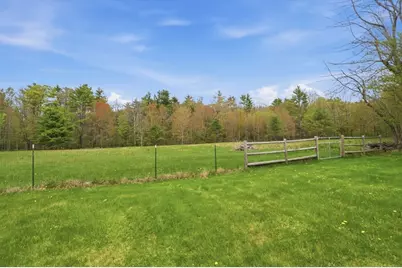 26 Main St, Hubbardston, MA 01452 - Photo 36