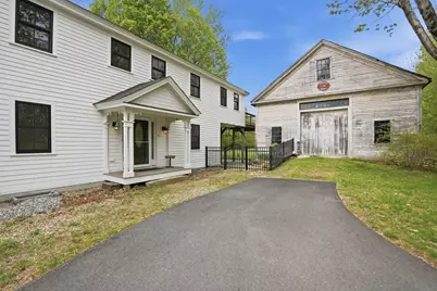 26 Main St, Hubbardston, MA 01452 - Photo 2