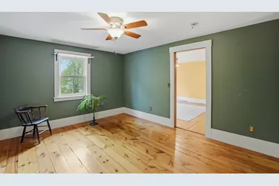 26 Main St, Hubbardston, MA 01452 - Photo 28