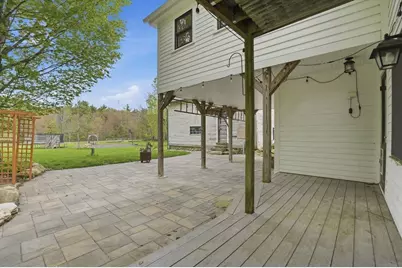 26 Main St, Hubbardston, MA 01452 - Photo 34