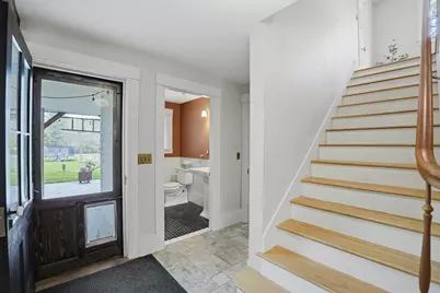 26 Main St, Hubbardston, MA 01452 - Photo 14