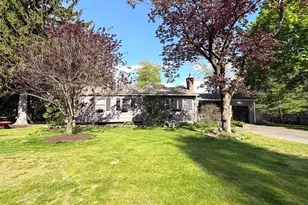 15 Fairhaven, East Longmeadow, MA 01028 - Photo 2