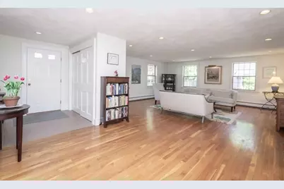 4 Crescent St, Natick, MA 01760 - Photo 6