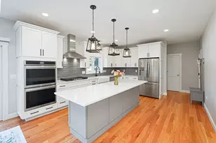 309 Pine St, Tewksbury, MA 01876 - Photo 8