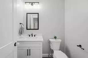 309 Pine St, Tewksbury, MA 01876 - Photo 10