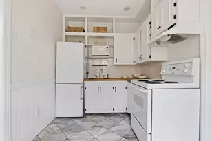 44 Washington St, Newburyport, MA 01950 - Photo 12