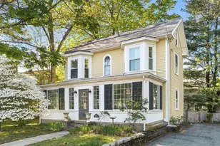 53 Lake St, Winchester, MA 01890 - Photo 4