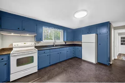 61 Jordan St, Chelmsford, MA 01863 - Photo 4