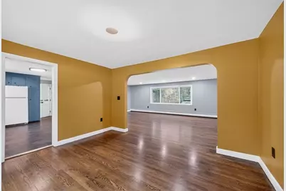 61 Jordan St, Chelmsford, MA 01863 - Photo 8