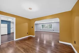 61 Jordan St, Chelmsford, MA 01863 - Photo 8