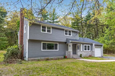 61 Jordan St, Chelmsford, MA 01863 - Photo 2