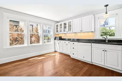 161 Main Street #-, Medford, MA 02155 - Photo 4