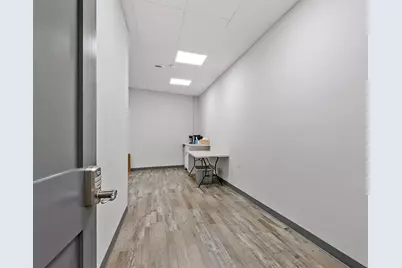 285 Main St, Fitchburg, MA 01420 - Photo 32