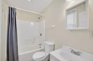 19 Hosmer St, Boston, MA 02126 - Photo 28