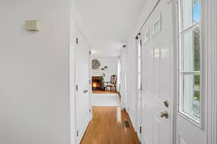 2 Stonybrook Ln, Shrewsbury, MA 01545 - Photo 4