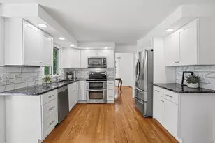 2 Stonybrook Ln, Shrewsbury, MA 01545 - Photo 10