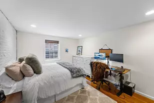 40 Joy St, Boston, MA 02114 - Photo 16