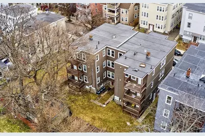 21 Hosmer St, Boston, MA 02126 - Photo 38