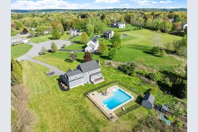 49 Farm Land Lane, Lancaster, MA 01523 - Photo 2