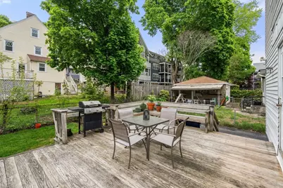 38 Hobson St, Boston, MA 02135 - Photo 4