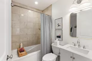 115 B St, Boston, MA 02127 - Photo 16