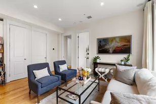 115 B St, Boston, MA 02127 - Photo 4