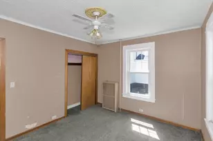 53 Calumet Rd, Holyoke, MA 01040 - Photo 4