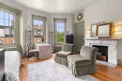 274 Clarendon #7, Boston, MA 02116 - Photo 1